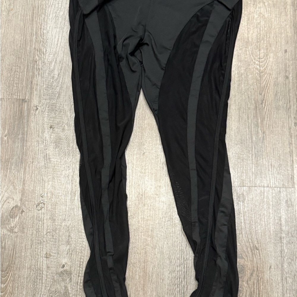 Sheer leggings